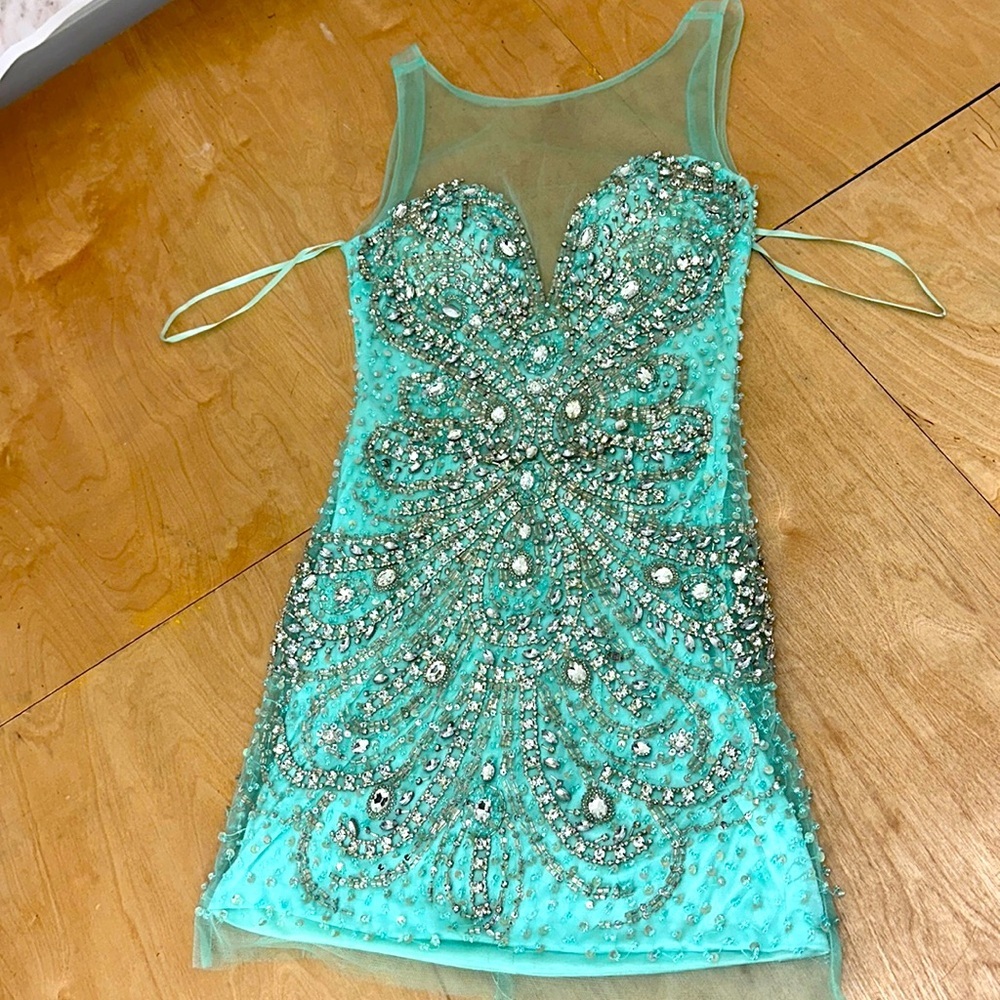 Jovani Mint Bling Cocktail women’s size 6 Formal